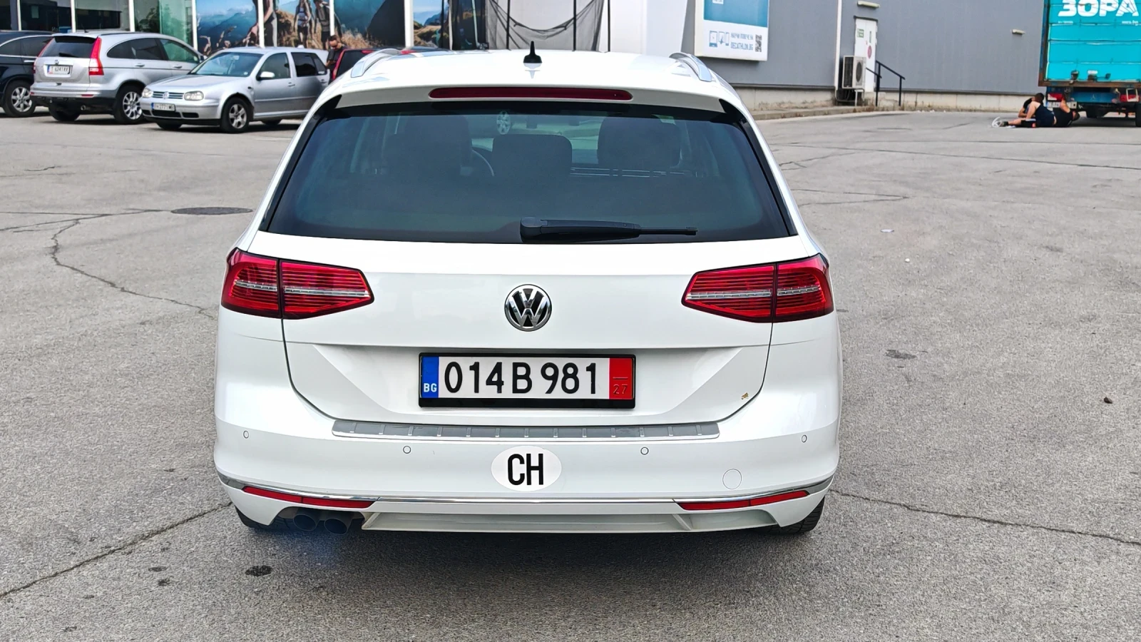 VW Passat 2.0TDi 4Motion HIGH LINE 190кс Швейцария , снимка 6 - Автомобили и джипове - 55791197