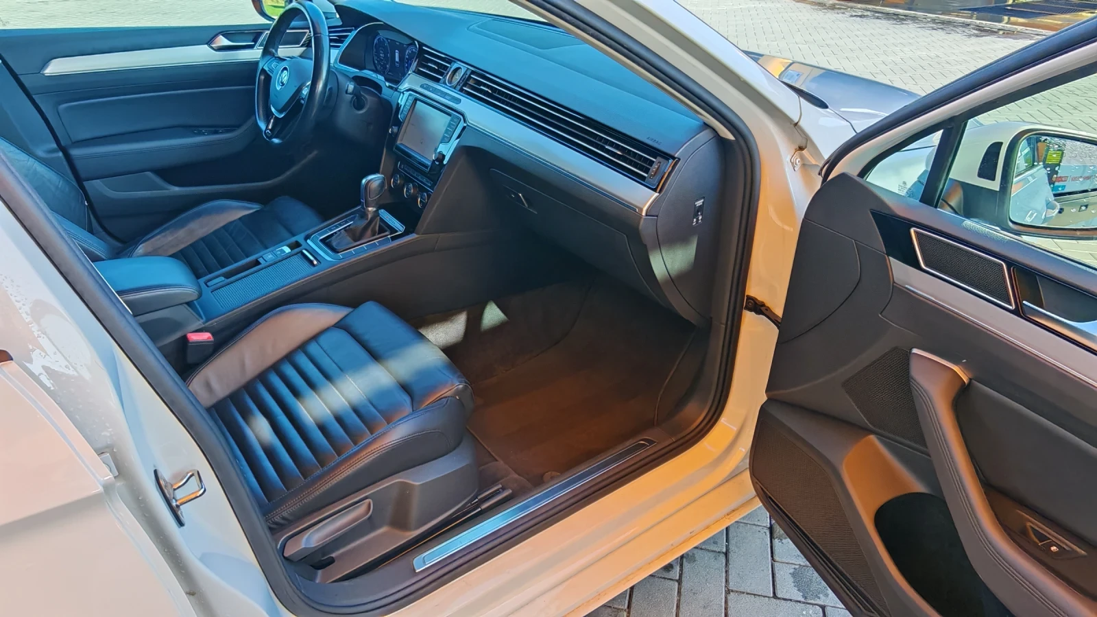 VW Passat 2.0TDi 4Motion HIGH LINE 190�� ���������  | Mobile.bg � ����������� 13