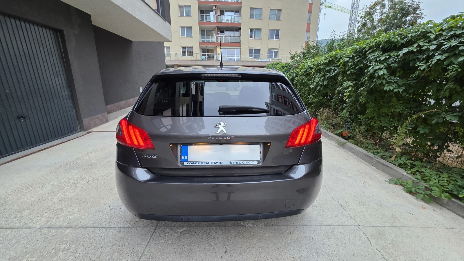 Peugeot 308 1.2 PureTech Active | Пълно сервизно досие в СФА, снимка 6 - Автомобили и джипове - 55879456