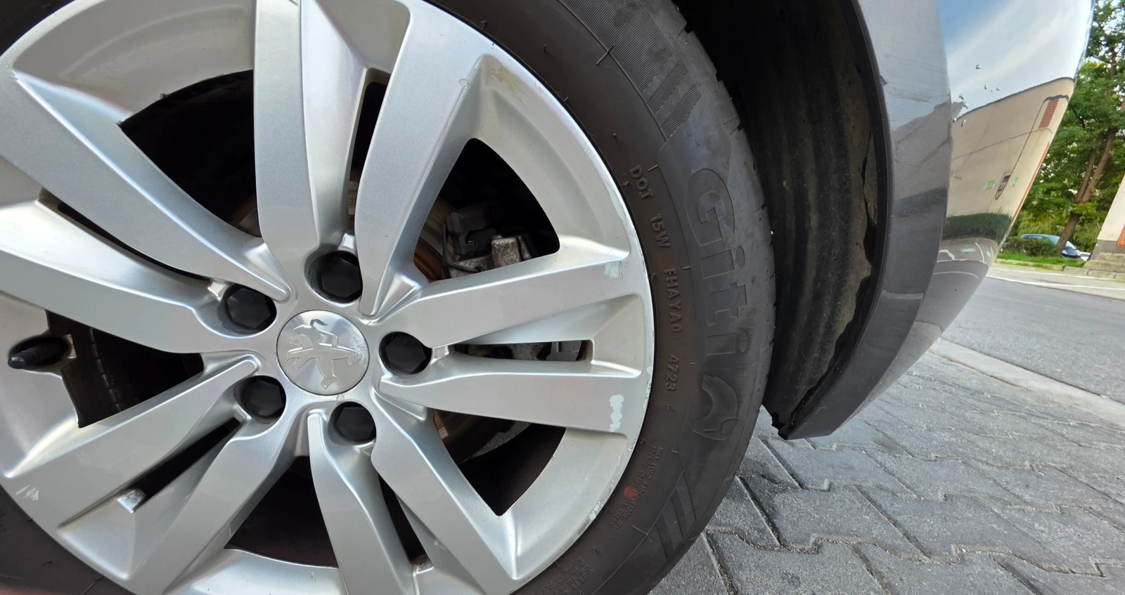 Peugeot 308 1.2 PureTech Active | Пълно сервизно досие в СФА, снимка 14 - Автомобили и джипове - 55879456