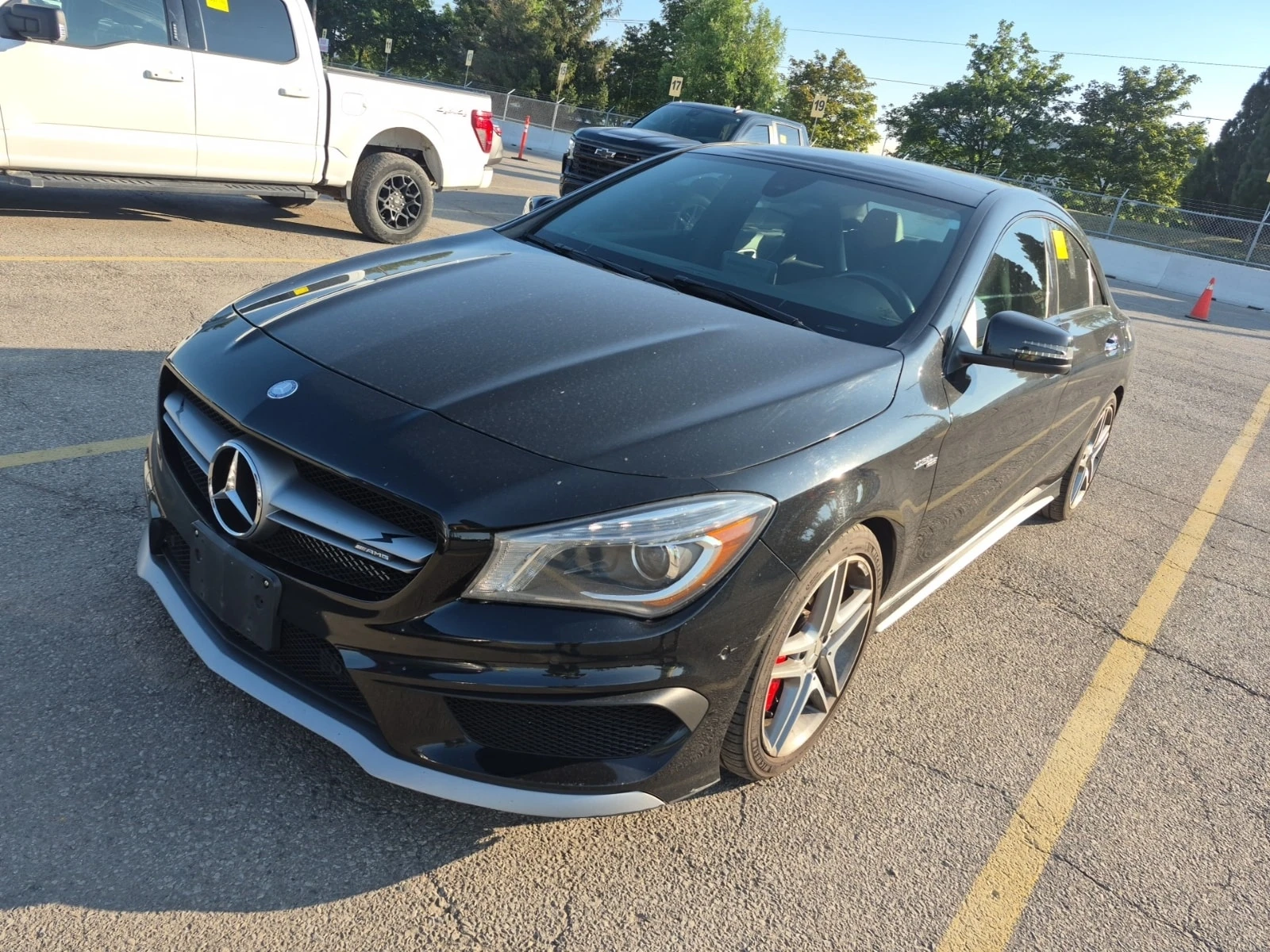 Mercedes-Benz CLA * AMG 45 * CARFAX * БЕЗ ПЪРВОНАЧАЛНА ВНОСКА