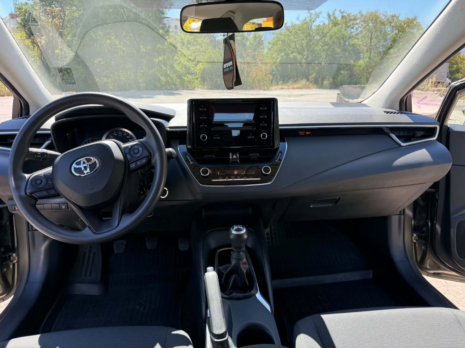 Toyota Corolla, снимка 10 - Автомобили и джипове - 55978354