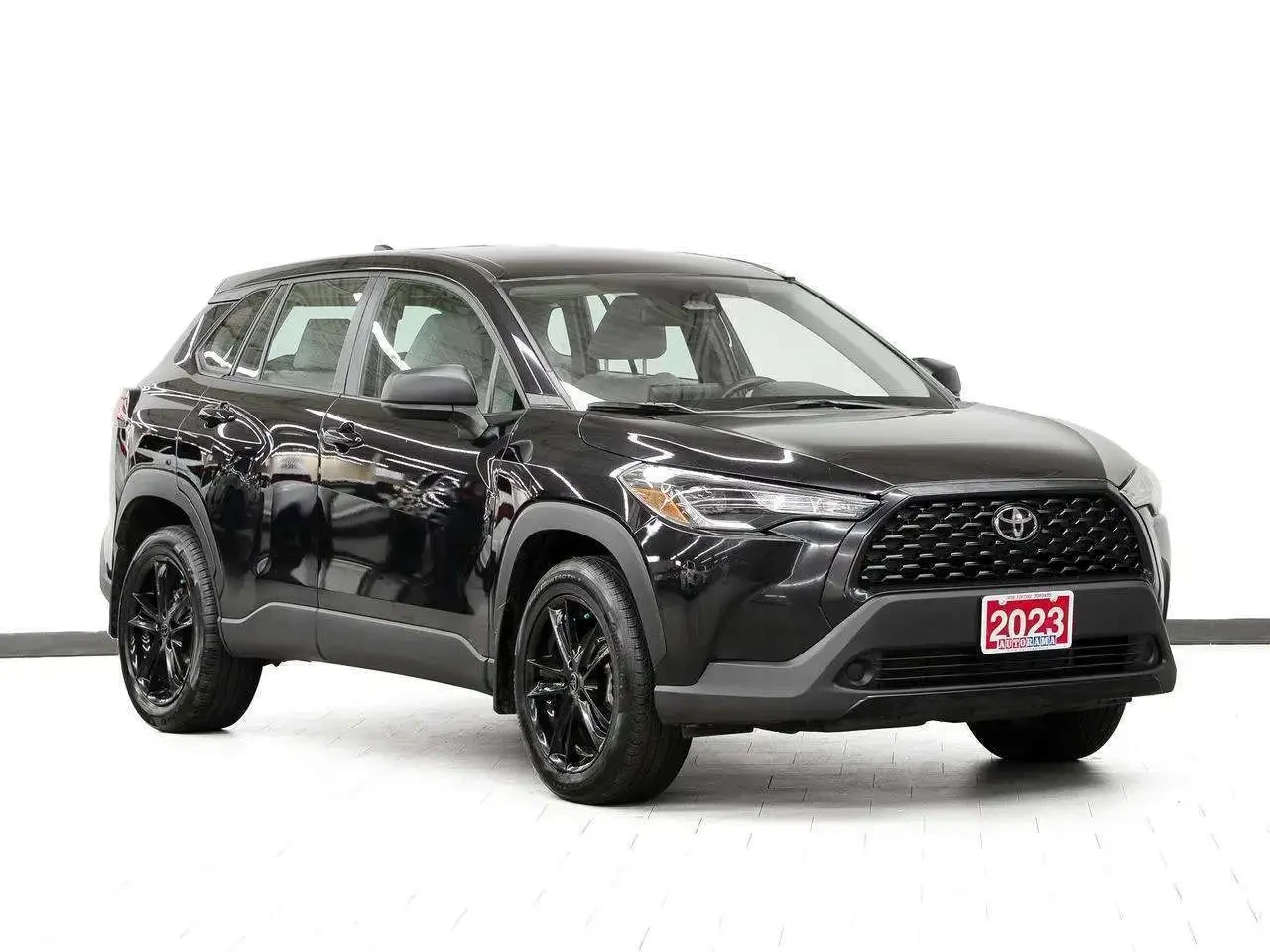 Toyota Corolla Cross L AWD | ACC | LaneDep | Heated Seats | CarPlay