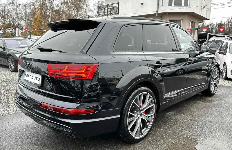 Audi Q7 3.0TDI 272HP MATRIX S LINE PANO BOSE 6+ 1 DISTRONI, снимка 5 - Автомобили и джипове - 52576898