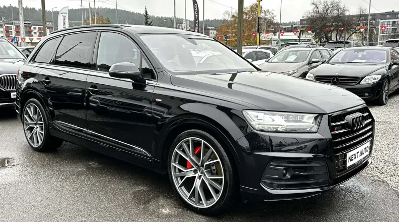 Audi Q7 3.0TDI 272HP MATRIX S LINE PANO BOSE 6+ 1 DISTRONI, снимка 3 - Автомобили и джипове - 52576898