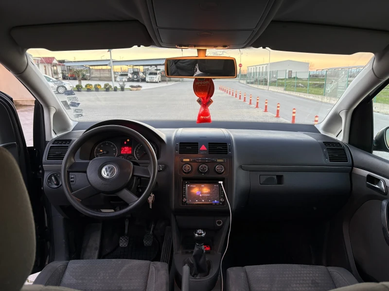 VW Tiguan, снимка 8 - Автомобили и джипове - 52929584