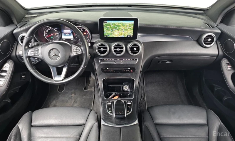 Mercedes-Benz GLC 220, снимка 7 - Автомобили и джипове - 52962173
