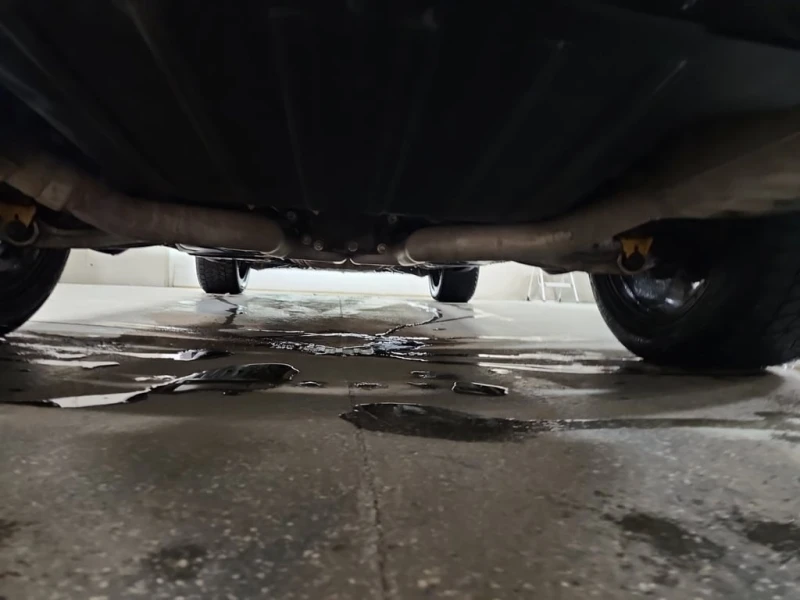 Jeep Grand cherokee * SRT * CARFAX * БЕЗ ПЪРВОНАЧАЛНА ВНОСКА, снимка 16 - Автомобили и джипове - 52999787