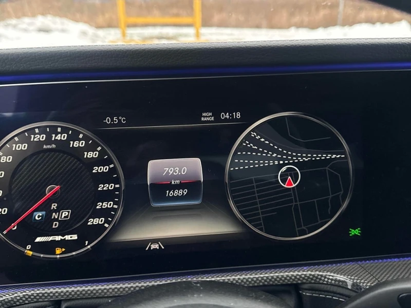 Mercedes-Benz G * AMG 63 * CARFAX * ЦЕНА ДО БГ, снимка 8 - Автомобили и джипове - 53050777