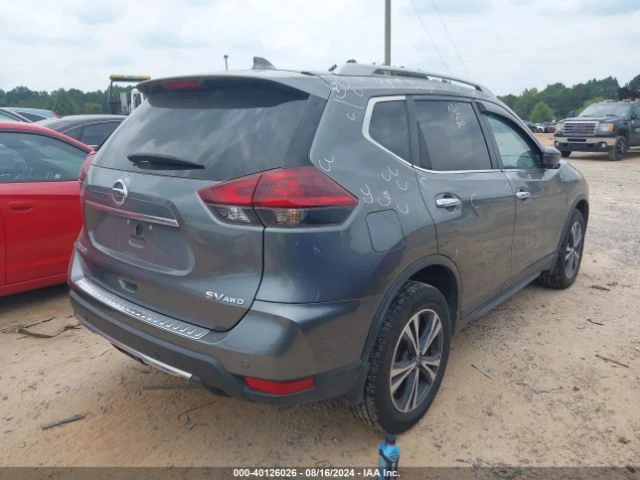 Nissan Rogue SV, снимка 12 - Автомобили и джипове - 47507691