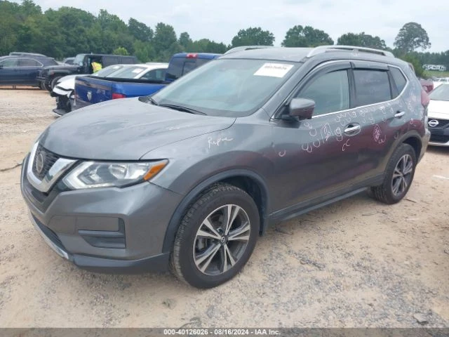 Nissan Rogue SV, снимка 6 - Автомобили и джипове - 47507691