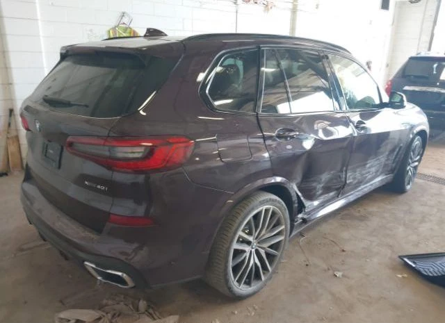 BMW X5 xDrive40i* M-Sport* Harman* Distronic* Хедъп* Пано, снимка 5 - Автомобили и джипове - 48906563