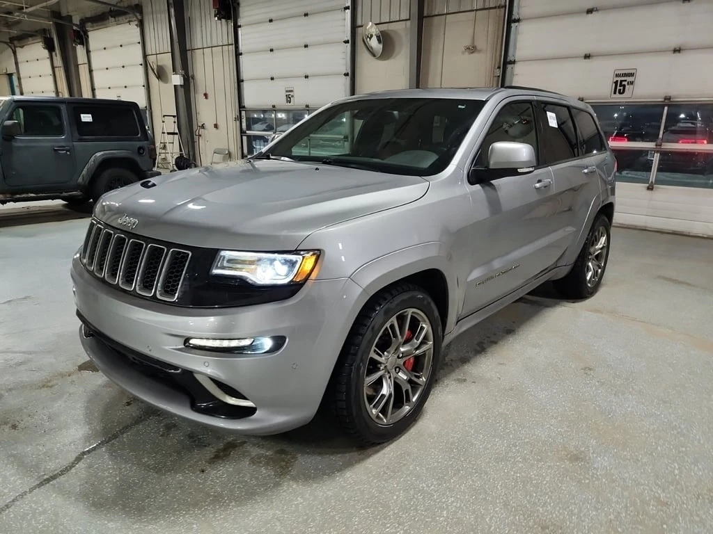 Jeep Grand cherokee * SRT * CARFAX * БЕЗ ПЪРВОНАЧАЛНА ВНОСКА, снимка 1
