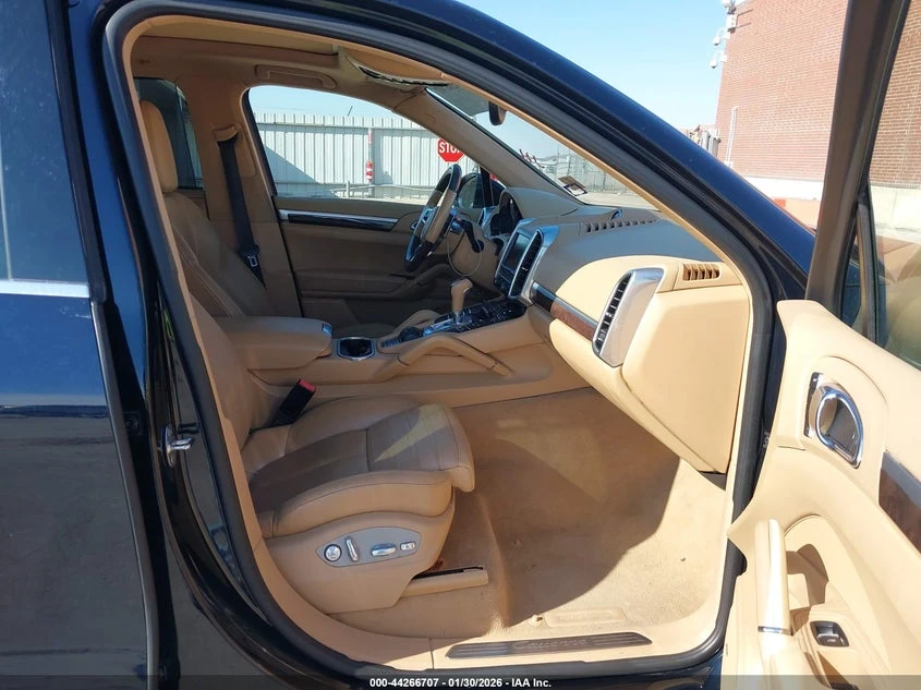 Porsche Cayenne 3.6l, снимка 5 - Автомобили и джипове - 53714790