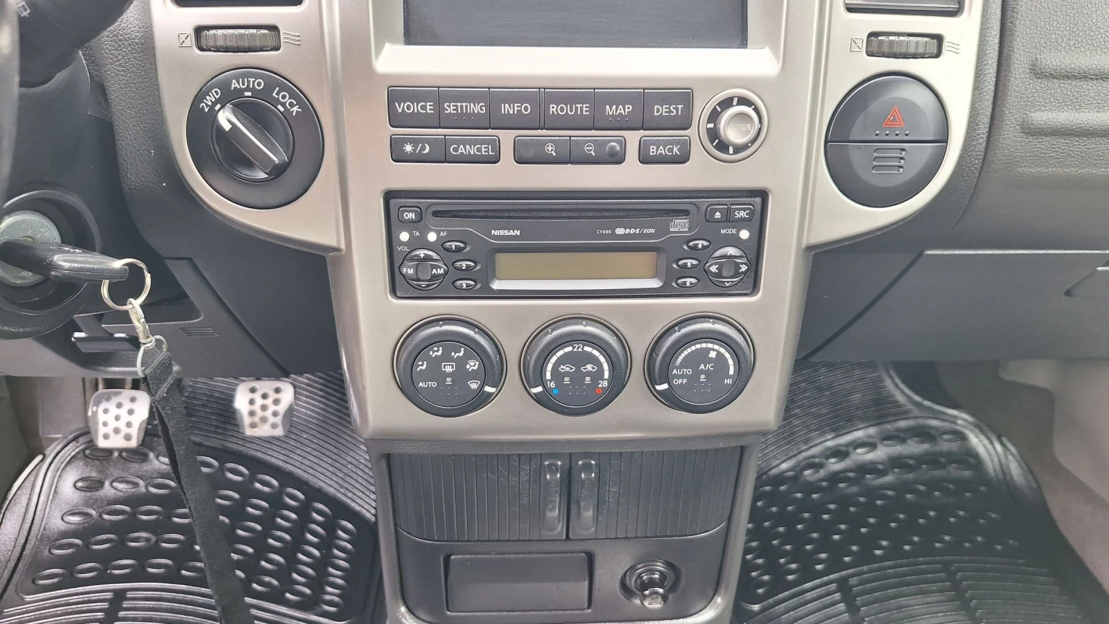 Nissan X-trail T30, снимка 10 - Автомобили и джипове - 54655281