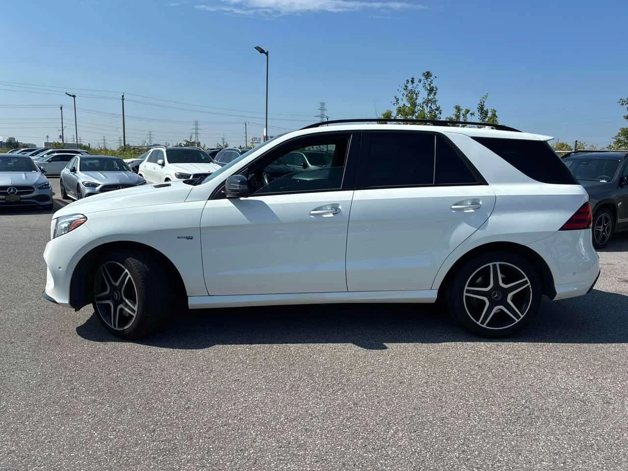 Mercedes-Benz GLE * AMG 43 * CARFAX * ЦЕНА ДО БГ, снимка 2 - Автомобили и джипове - 55268483