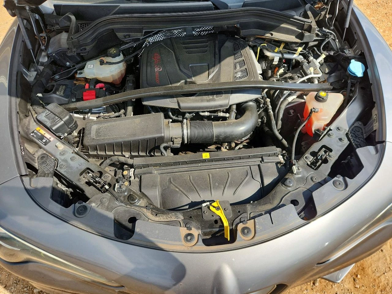 Alfa Romeo Stelvio 2.0l Ti Sport, снимка 12 - Автомобили и джипове - 55591558