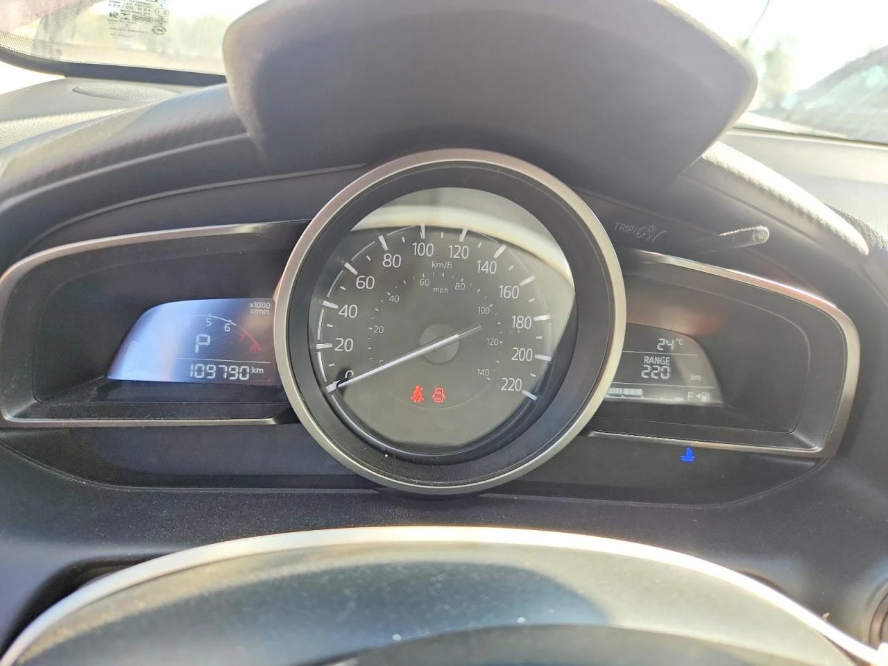 Mazda CX-3 2.0l Sport, снимка 9 - Автомобили и джипове - 56511562
