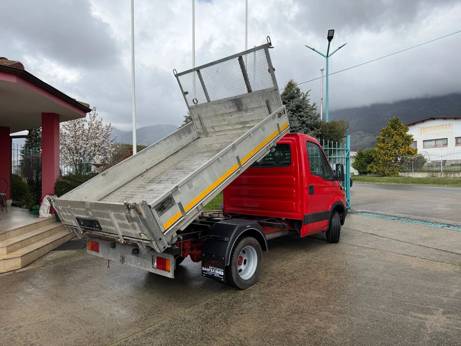 Iveco Daily 3.0HPI* 35C17* Тристранен самосвал* 3.00 метра кош, снимка 6 - Бусове и автобуси - 54079417