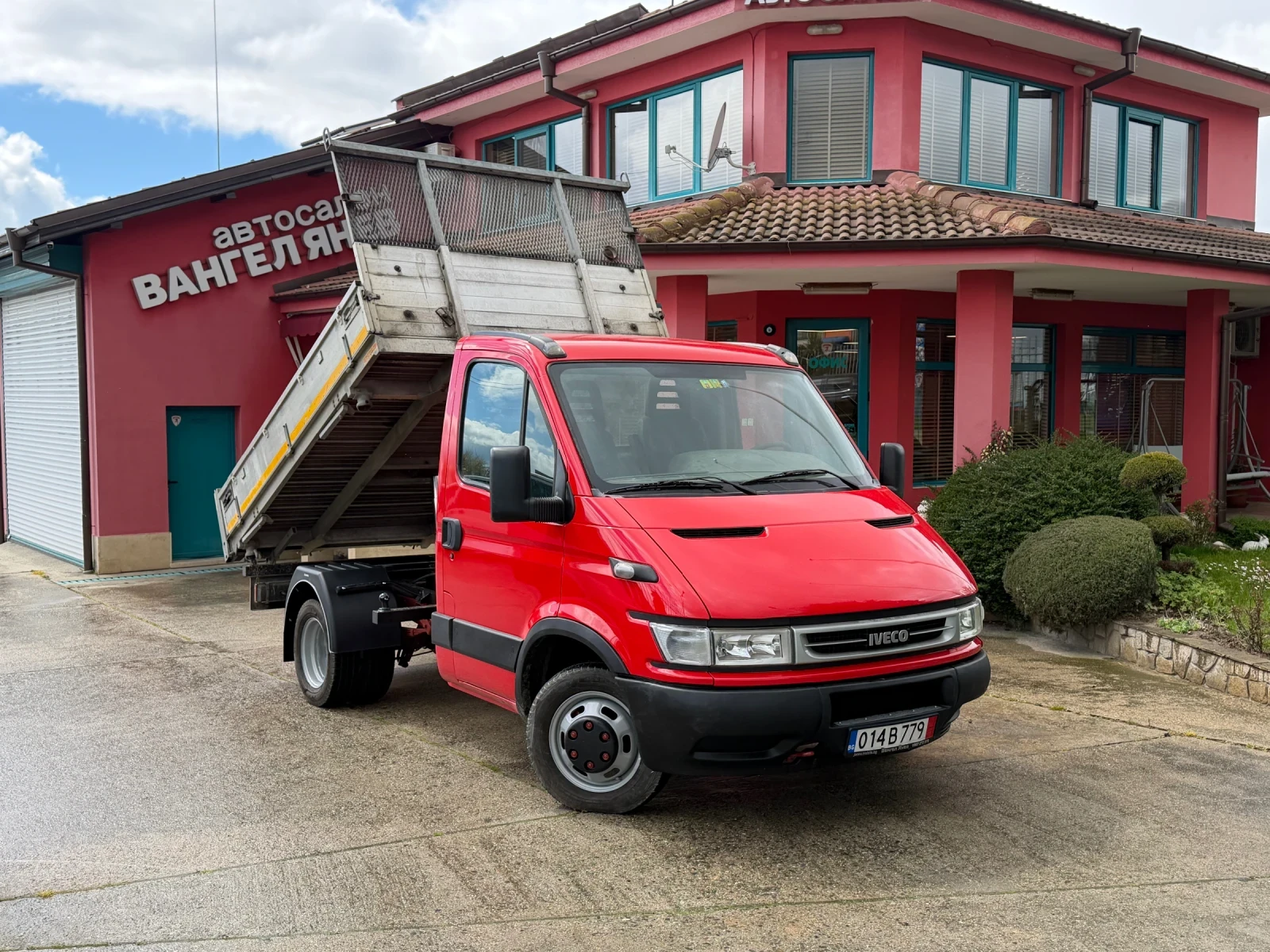 Iveco Daily 3.0HPI* 35C17* Тристранен самосвал* 3.00 метра кош