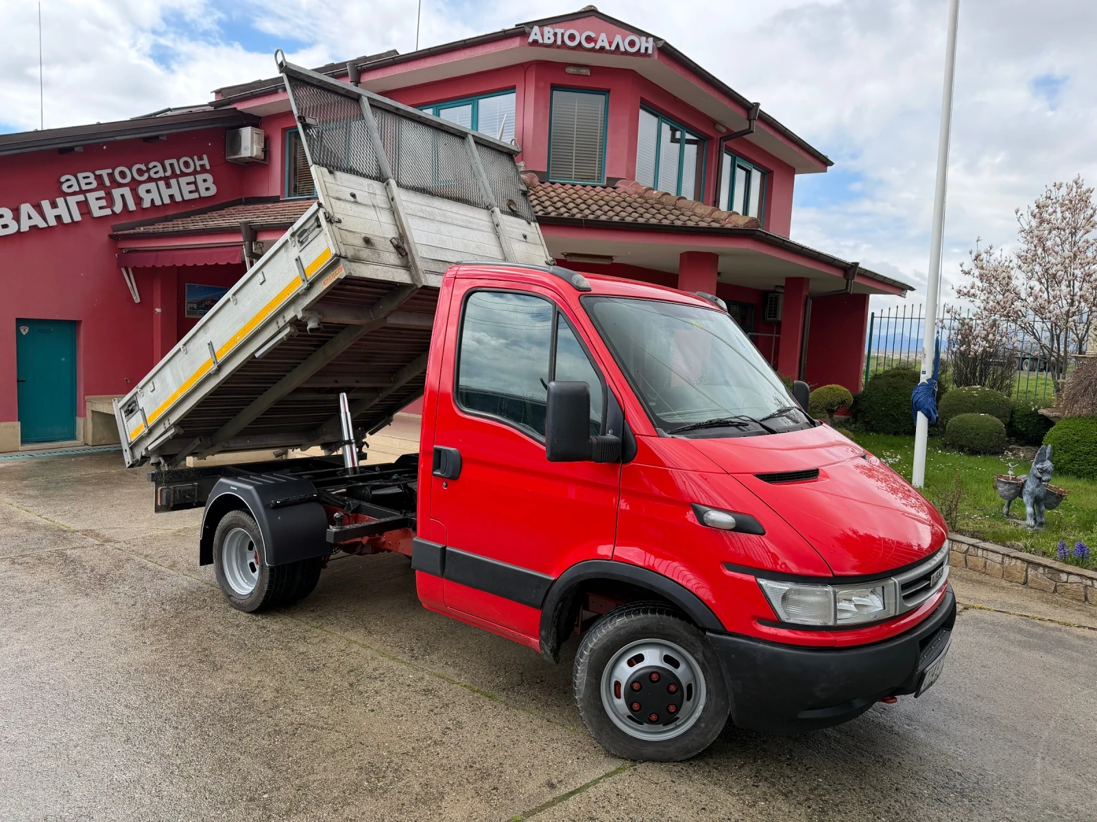 Iveco Daily 3.0HPI* 35C17* Тристранен самосвал* 3.00 метра кош, снимка 12 - Бусове и автобуси - 54079417