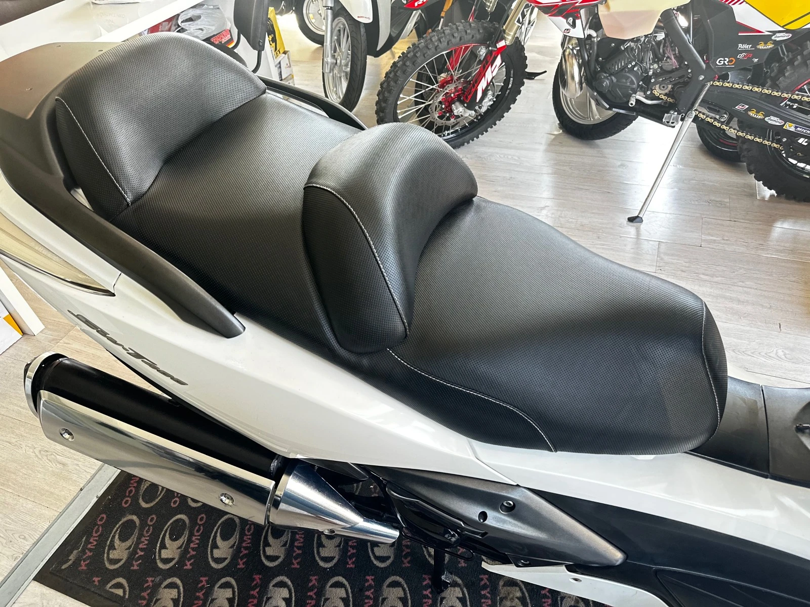 Honda Silver Wing 400i 2009г. - изображение 3