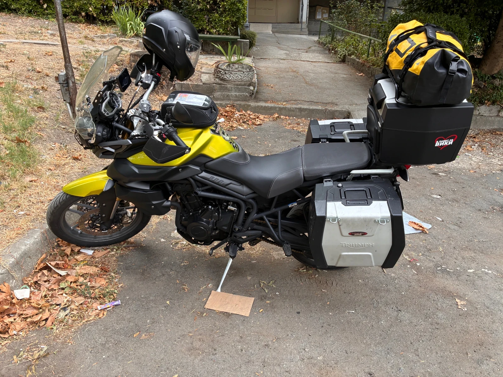 Triumph Tiger 800