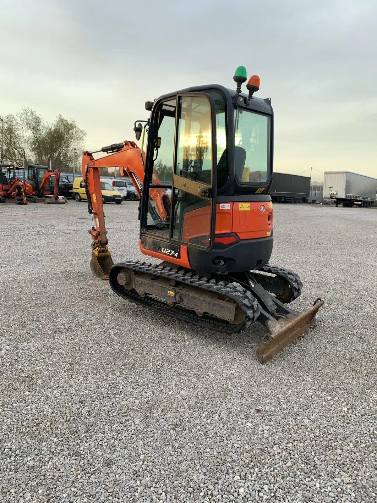  Kubota U27-4 | Mobile.bg   5