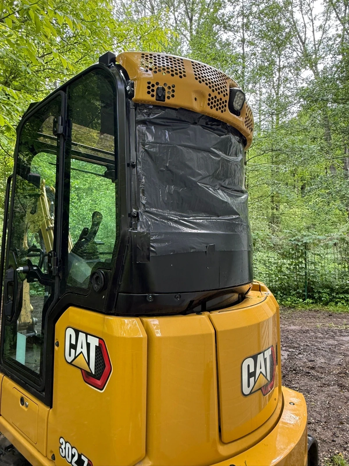 Багер Caterpillar 302.7 CR, снимка 4 - Индустриална техника - 55192750