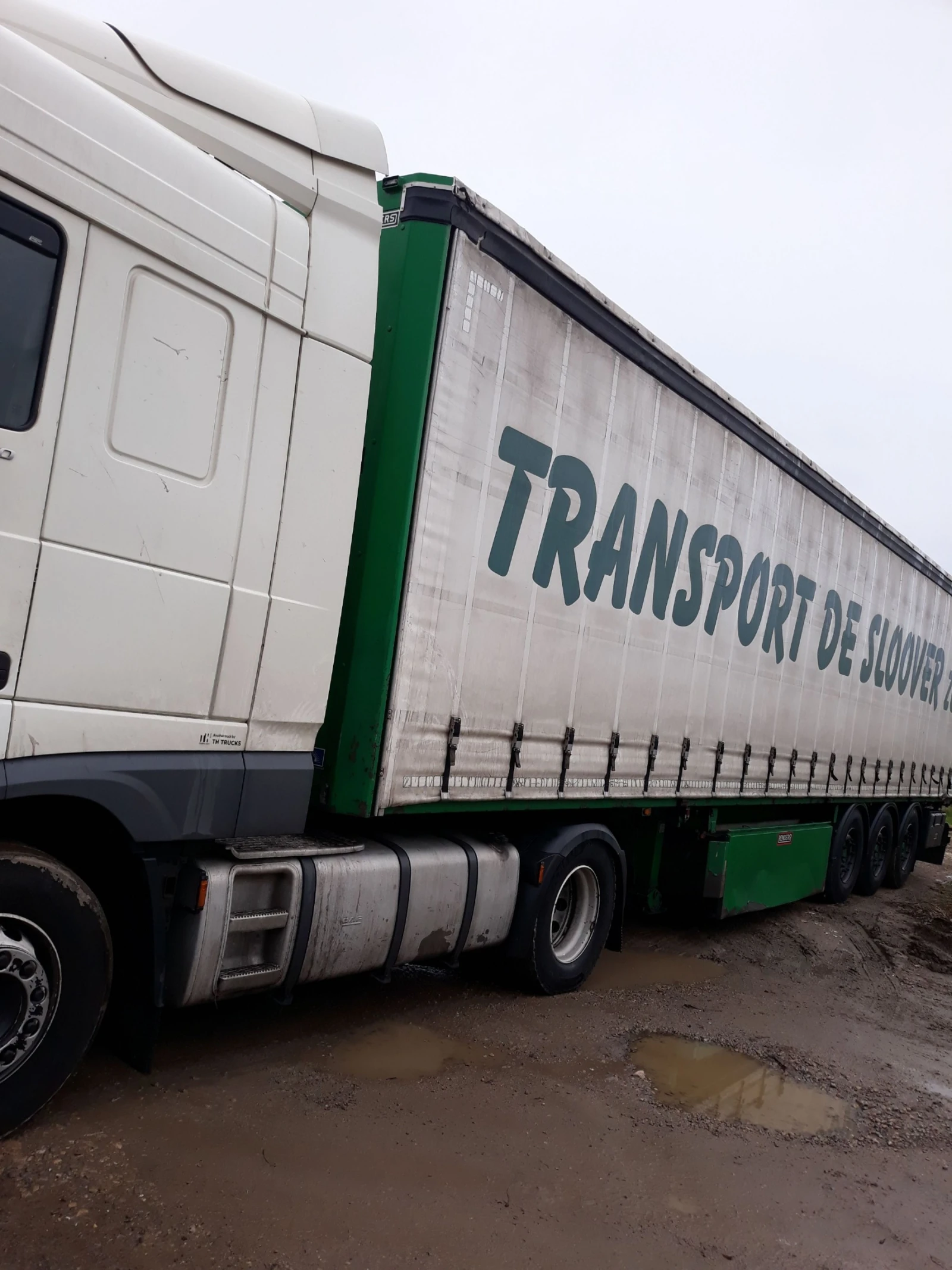  RENDERS | Mobile.bg   3