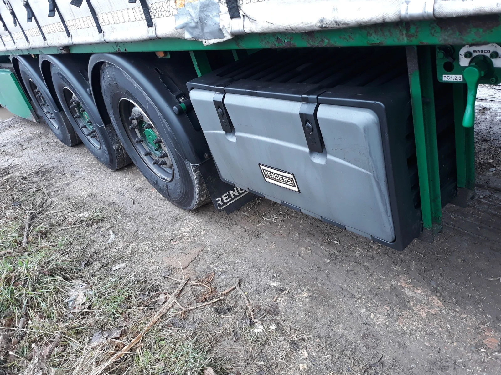  RENDERS | Mobile.bg   12