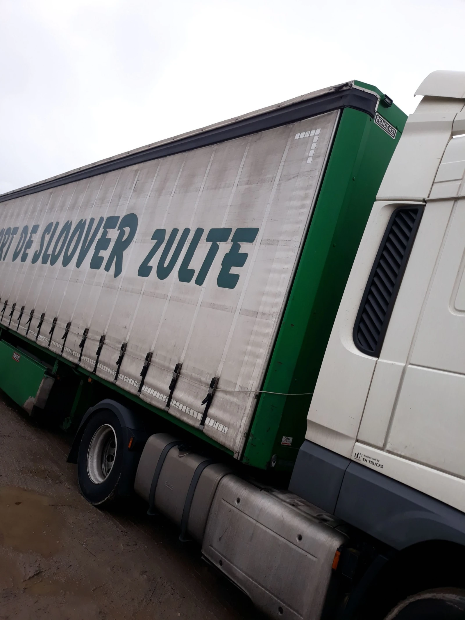  RENDERS | Mobile.bg   4