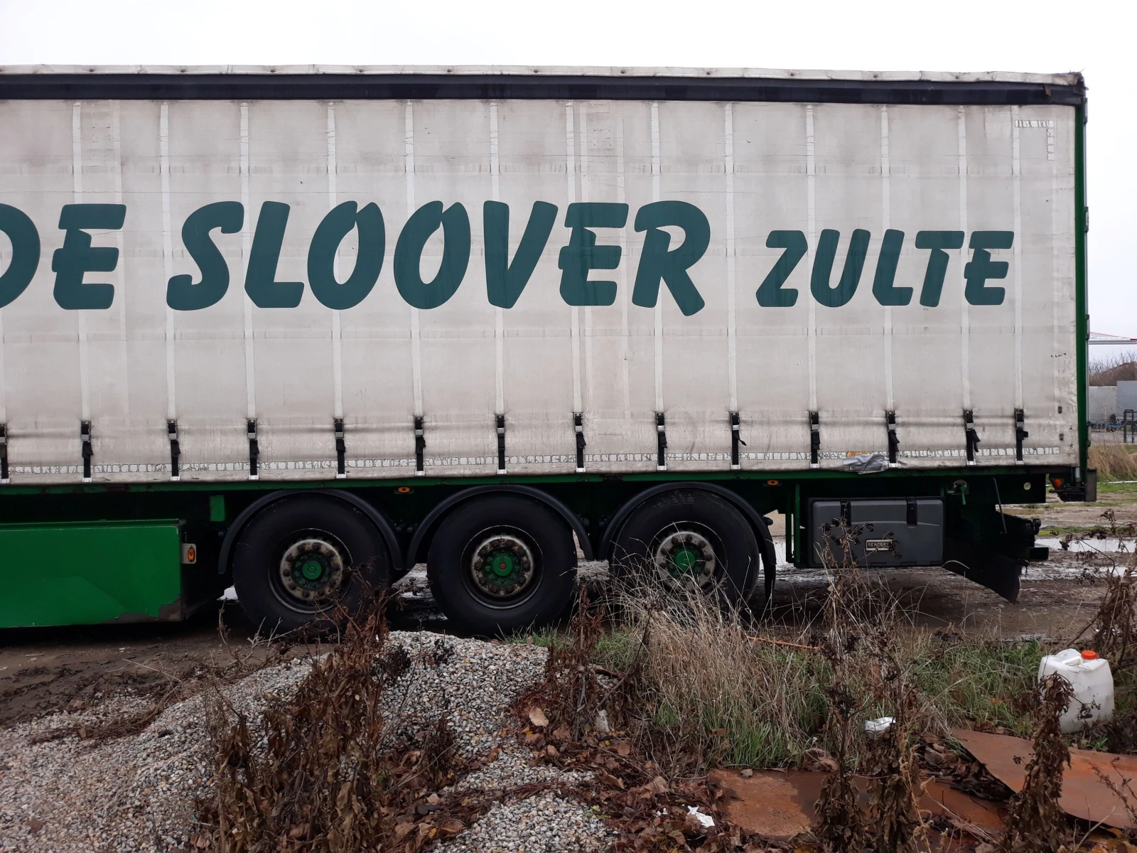  RENDERS | Mobile.bg   8