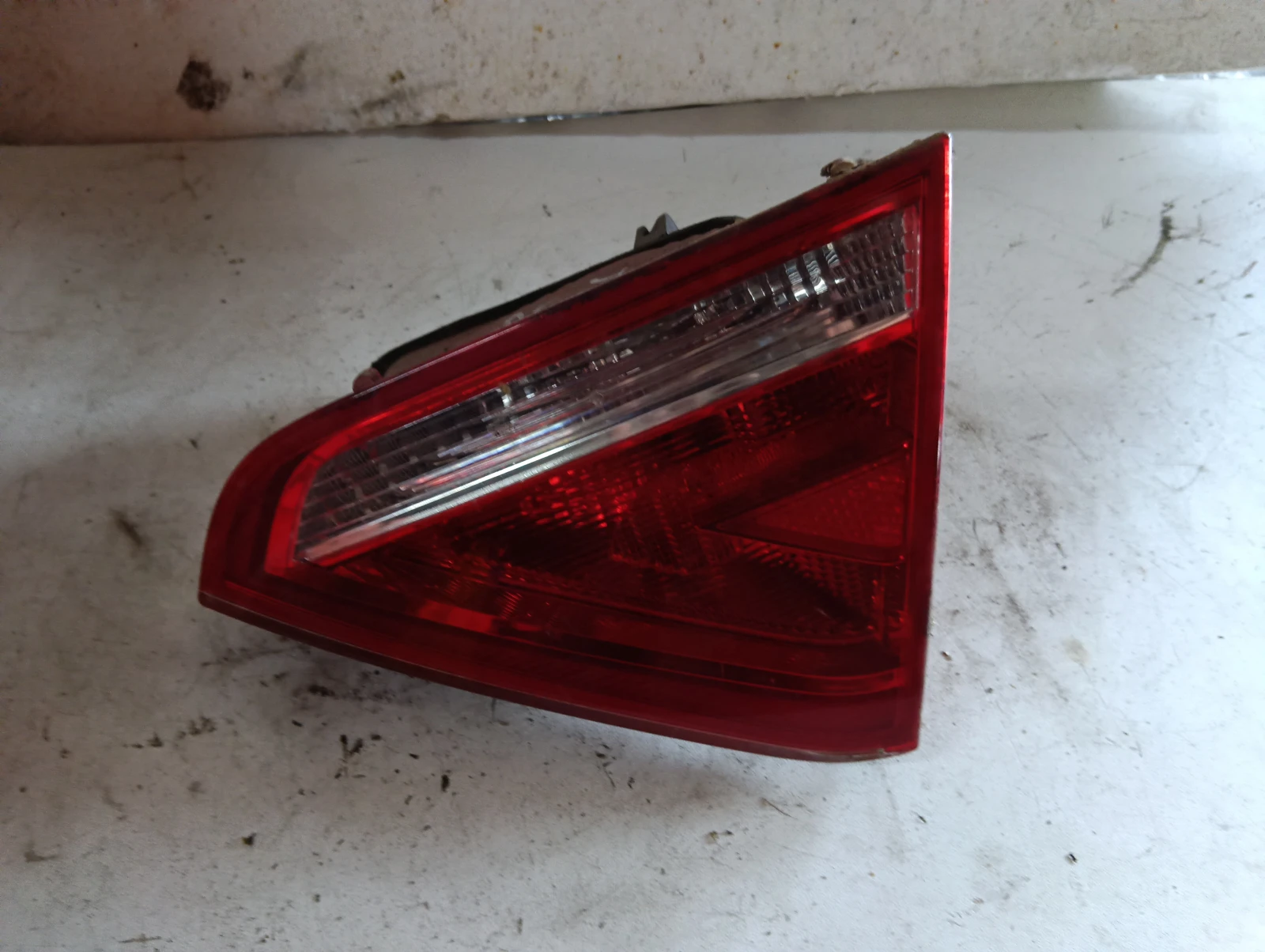 стоп десен вътрешен 8T0945094 Audi A5
