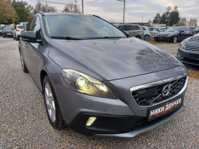 Volvo V40 Cross Country 2.0-120ps.NAVI!! DISTRONIC!XENON-LED!PODGREV FULL!, снимка 3