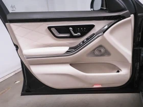 Обява за продажба на Mercedes-Benz S 580 MAYBACH/FIRST CLASS/DESIGNO/EXCLUSIV/BURM/PANO/TV/ ~ 199 176 EUR - изображение 5
