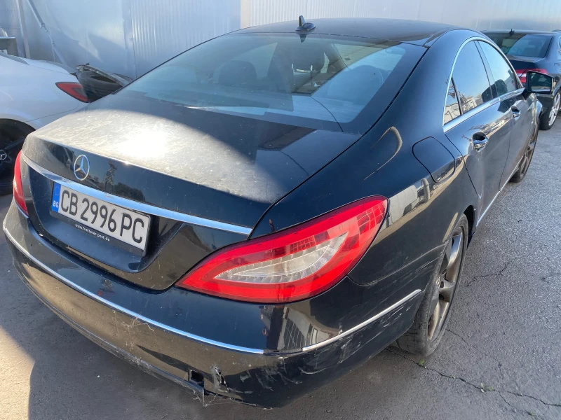 Mercedes-Benz CLS 350 350 с Повреден двигател, снимка 5 - Автомобили и джипове - 48105651