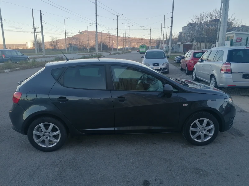 Seat Ibiza 1.2 Klima, снимка 3 - Автомобили и джипове - 48406241