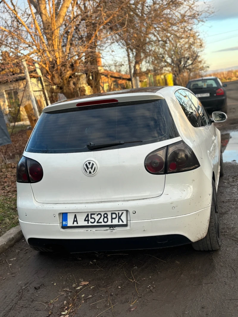 VW Golf, снимка 6 - Автомобили и джипове - 48909321