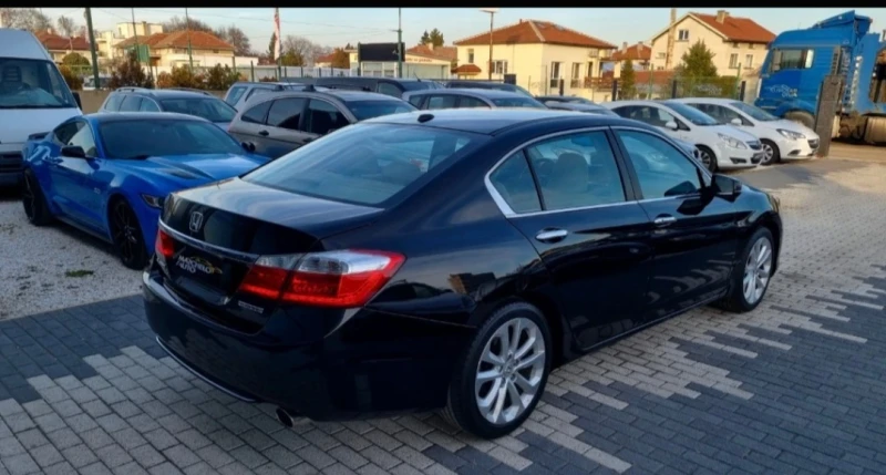 Honda Accord Touring, снимка 3 - Автомобили и джипове - 49105609