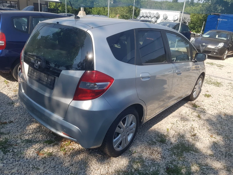 Honda Jazz 1.4i-100ks.Itali, снимка 5 - Автомобили и джипове - 49225434