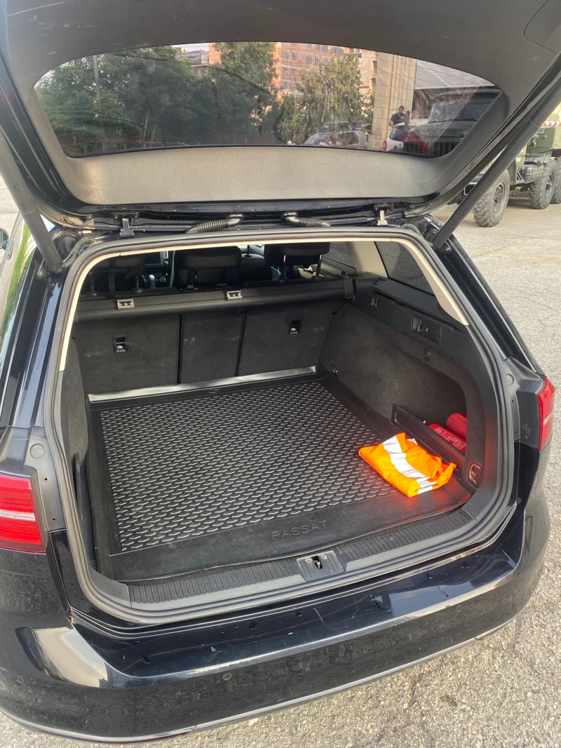 VW Passat, снимка 5 - Автомобили и джипове - 50620633