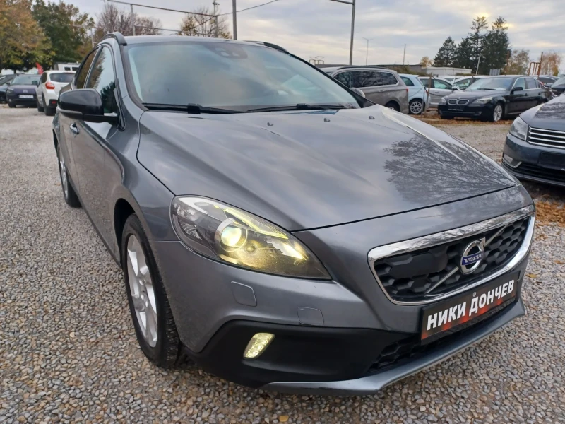 Volvo V40 Cross Country 2.0-120ps.NAVI!! DISTRONIC!XENON-LED!PODGREV FULL!, снимка 3 - Автомобили и джипове - 52310777