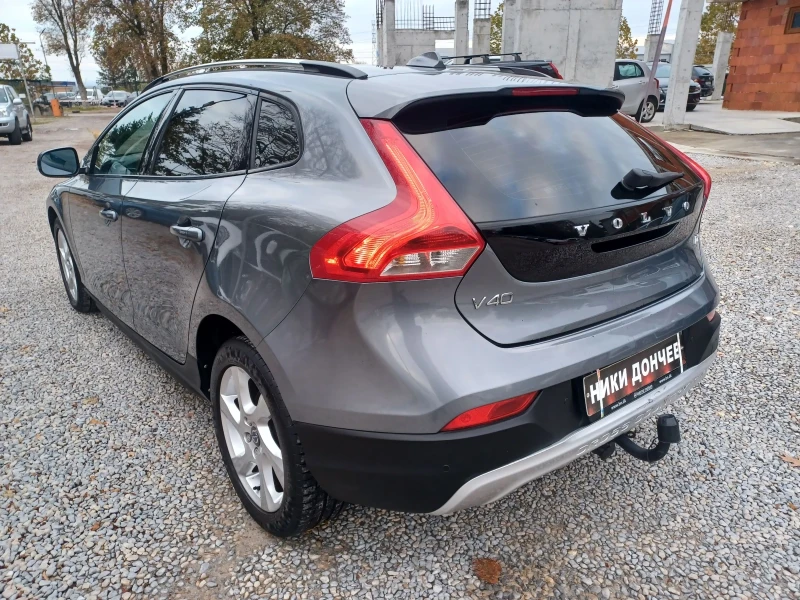 Volvo V40 Cross Country 2.0-120ps.NAVI!! DISTRONIC!XENON-LED!PODGREV FULL!, снимка 6 - Автомобили и джипове - 52310777
