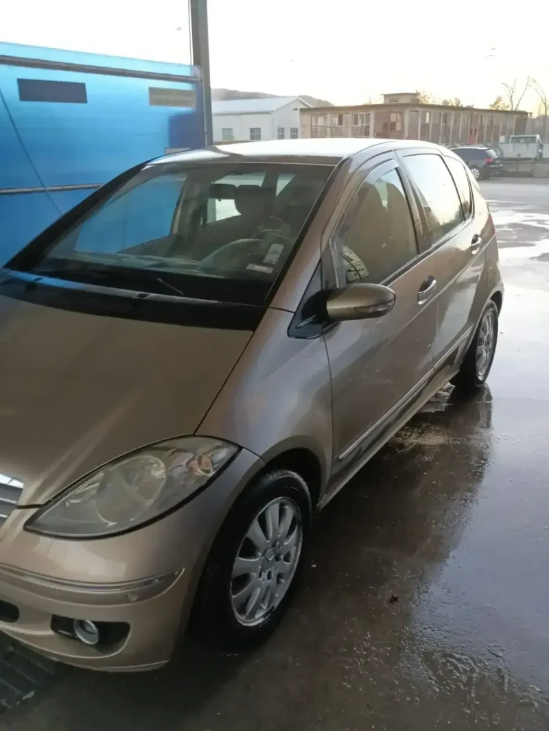 Mercedes-Benz A 180, снимка 4 - Автомобили и джипове - 52741868