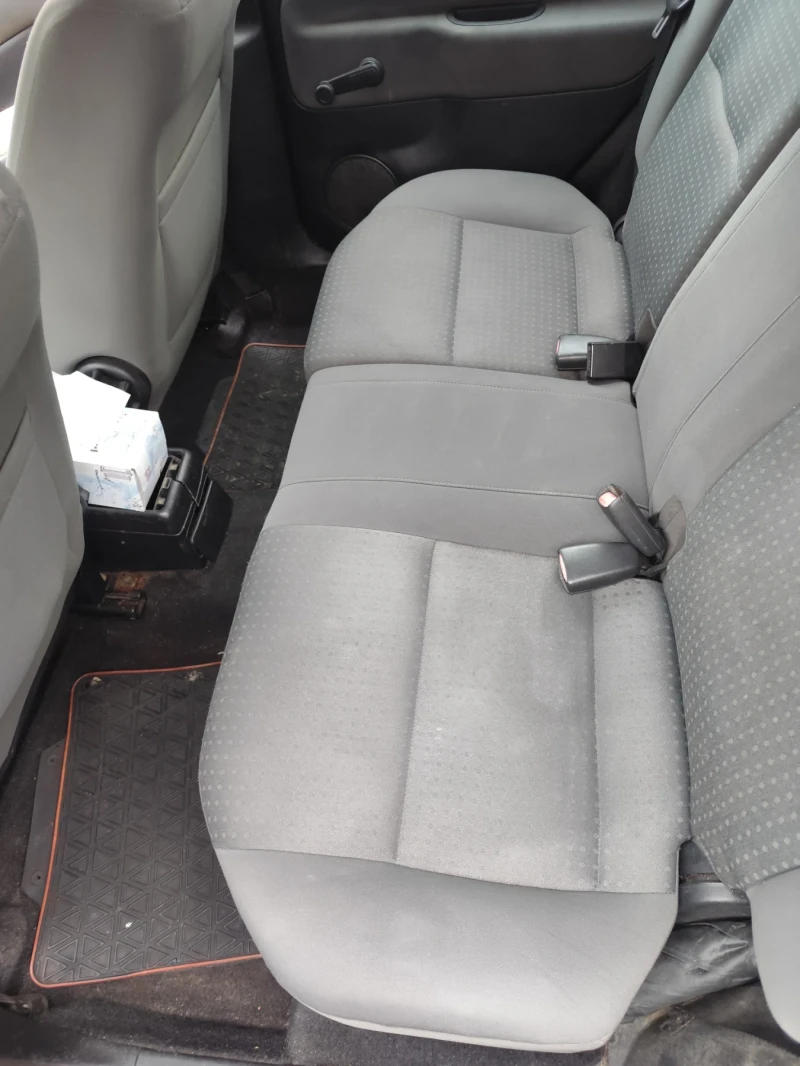 Mitsubishi Space star, снимка 11 - Автомобили и джипове - 52885597