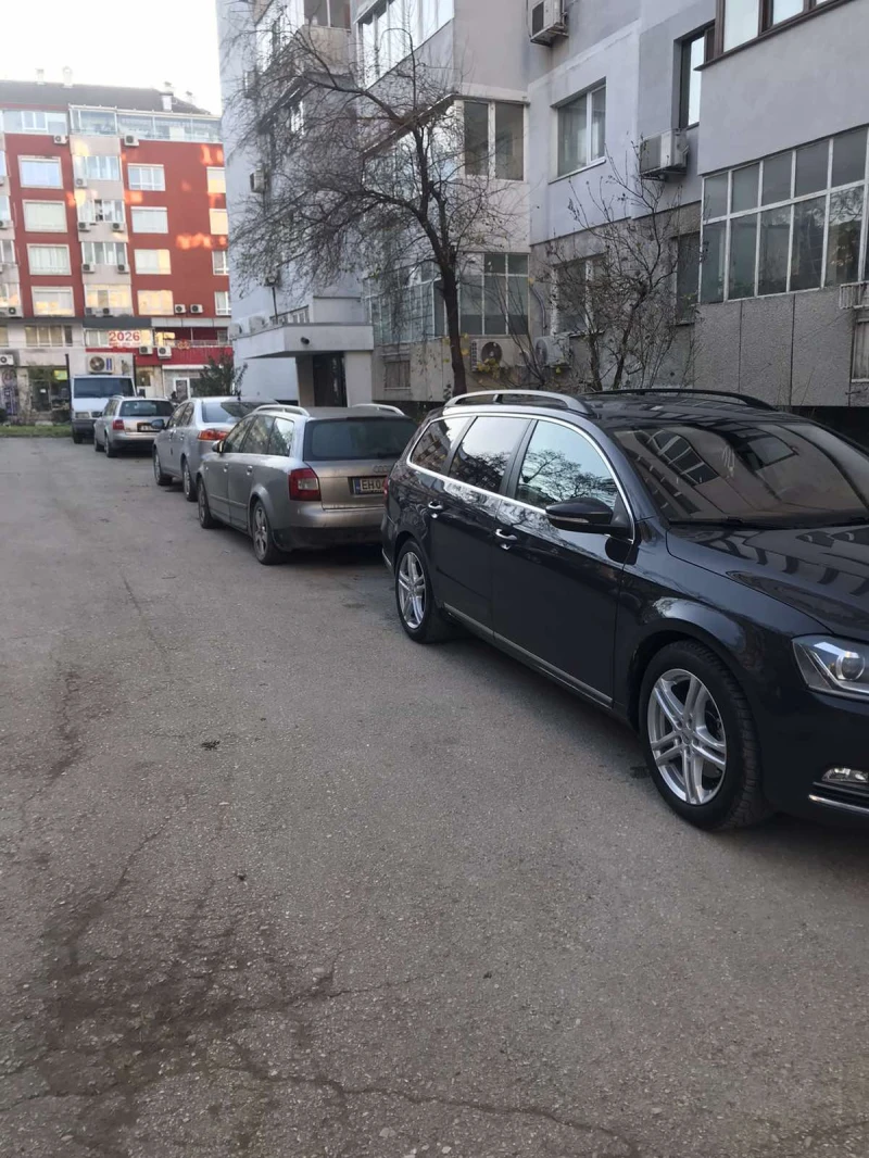 VW Passat 2.0 TDI komarel, снимка 17 - Автомобили и джипове - 52925934