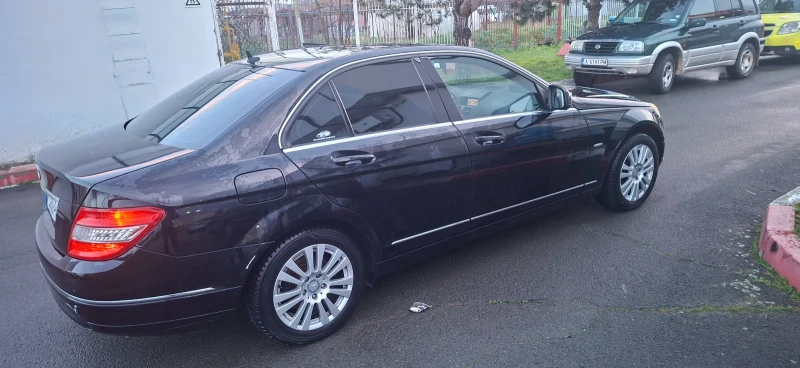 Mercedes-Benz C 220 2.2 CDI, снимка 4 - Автомобили и джипове - 53035817