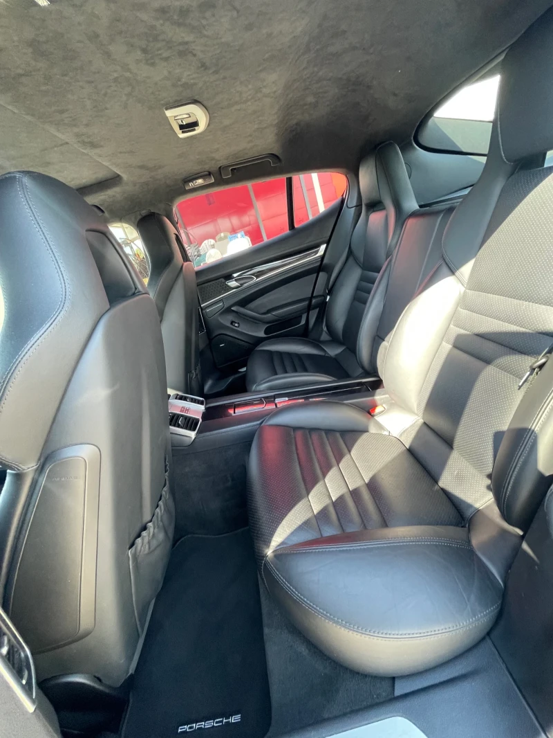 Porsche Panamera GTS, снимка 6 - Автомобили и джипове - 53145227