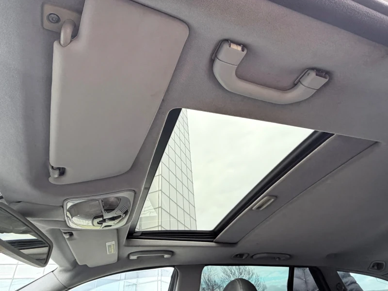 Mercedes-Benz C 220 Автоматик авангард , снимка 15 - Автомобили и джипове - 53297138